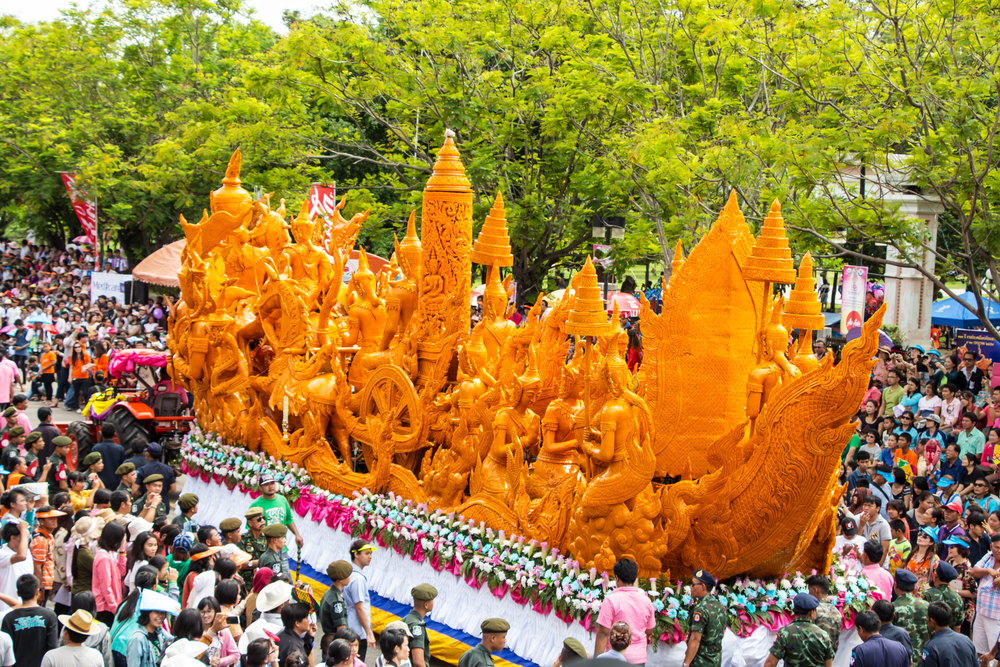 ประเพณีเข้าพรรษา